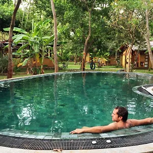 Sat Nam Village Hotel
